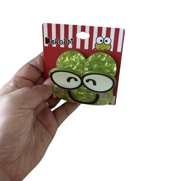 Brand New Keroppi Collection of 3 - Hair Clip, Bracelet, & Keychain - Picture 4 of 9